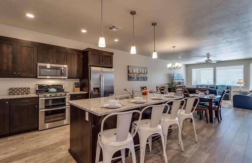 Santa Clara Condo | 85| Southern Comfort in St George with Hot Tub