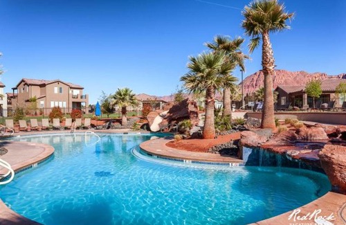 Santa Clara House | Awesome Arcade House #13