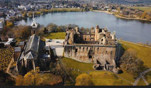 Rosyth Bed & Breakfast | Bed and breakfast ∙ 3 guests