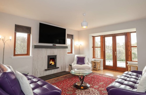 Aviemore Cottage | Cabin ∙ 3 bedrooms ∙ 6 guests