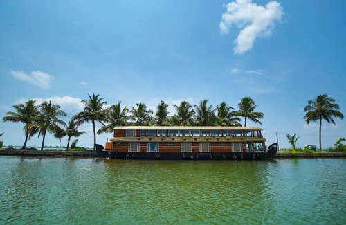 Alappuzha Boat Rental | Casino Houseboats