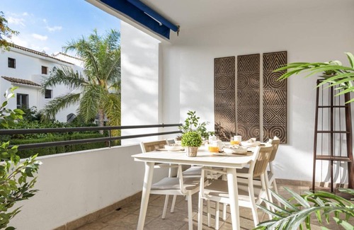 Puerto Banus Apartment | 95 m² Apartment ∙ 2 bedrooms ∙ 4 guests