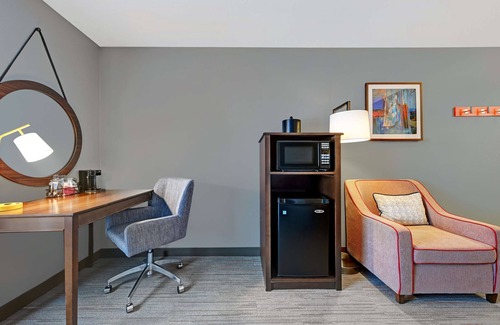 Farmington Hotel | Hampton Inn Farmington