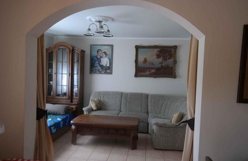 Balatonmariafurdo House | Holiday home in Hegy