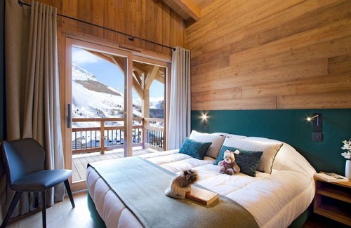 Les Deux Alpes Hotel | Hotel ∙ 11 guests