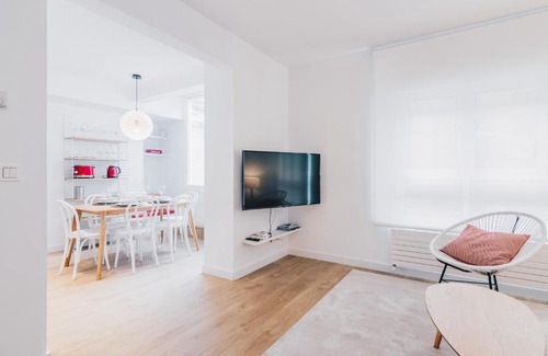 Gros Apartment | Malibu by People Rentals