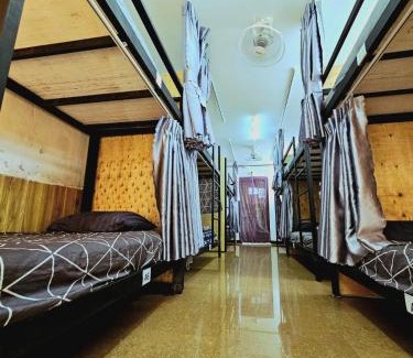Pakse Hostel | Pakse Green Adventure Hostel Two