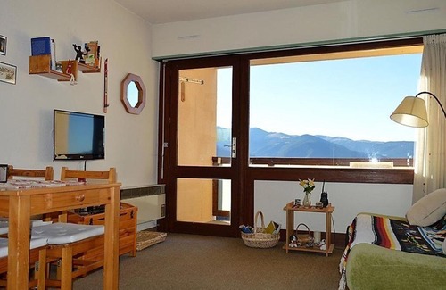 Font-Romeu-Odeillo-Via Apartment | Studio Font-Romeu-Odeillo-Via, 1 pièce, 4 personnes - FR-1-580-17
