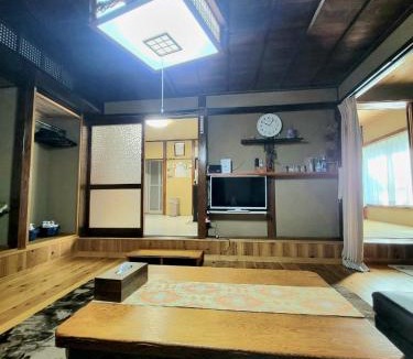 Funabashi House | 古民家 日乃家～HINOYA ８名まで滞在可能