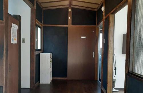 Oyama Apartment | 【小山駅徒歩7分】みんなで宅飲み！貸切一軒家ニシグチノイエ wifi有、銭湯近く