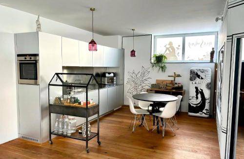 Old City of Bern Apartment | 100 m² Apartment ∙ 2 bedrooms ∙ 4 guests