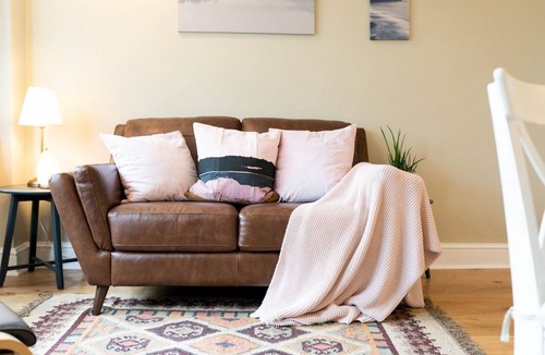 Pontcanna Apartment | 120 m² Apartment ∙ 1 bedroom ∙ 4 guests