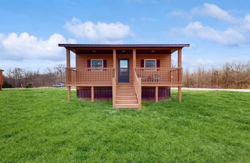 Murphysboro Apartment | 141 m² Studio flat ∙ 4 guests
