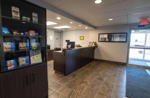 Hardisty Hotel | 200 m² Hotel ∙ 2 bedrooms ∙ 127 guests