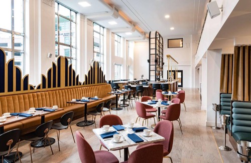 Flint Hotel | 35 m² Hotel ∙ 127 guests