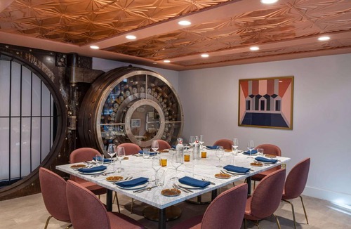 Flint Hotel | 35 m² Hotel ∙ 127 guests