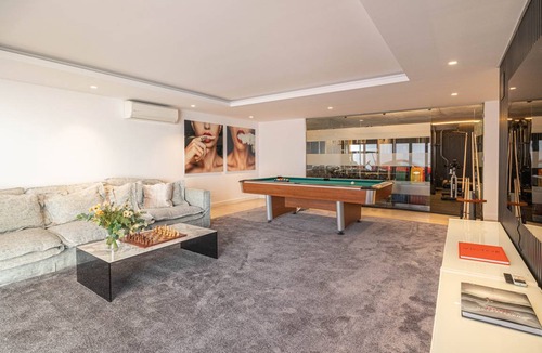 Guadalmina Resort | 350 m² Luxury rental ∙ 6 bedrooms ∙ 12 guests