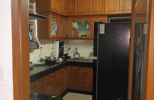 Kochi Apartment | 3BHK apartment for Daily rent. Near to ELAMKULAM- KADAVANTARA metro station.