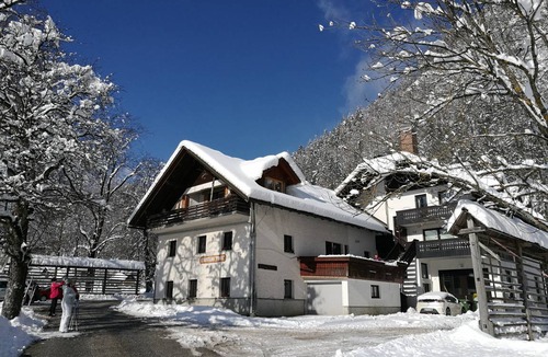 Mojstrana Apartment | 45 m² Apartment ∙ 2 bedrooms ∙ 2 guests