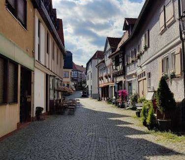 Oberursel Apartment | 55 m² Apartment ∙ 1 bedroom ∙ 5 guests