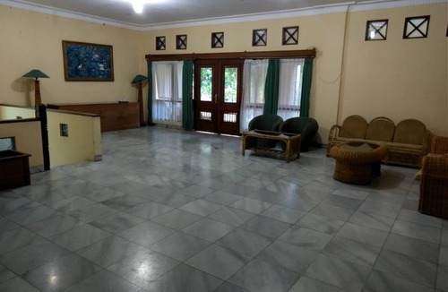 Batu Karas Hotel | 60 m² Hotel ∙ 8 guests