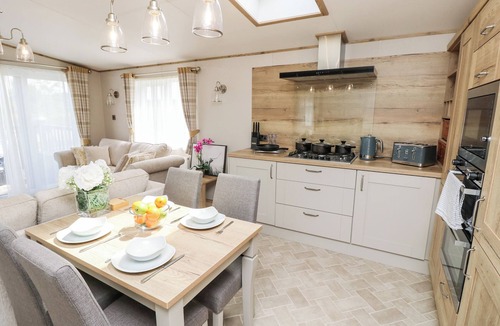 Woodfalls Cottage | 7 WILD HAVEN, pet friendly, with a garden in Landford