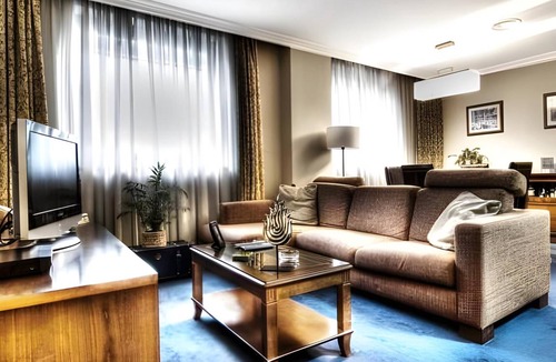 Bilbao City Centre Apartment | 90 m² Apartment ∙ 2 bedrooms ∙ 8 guests