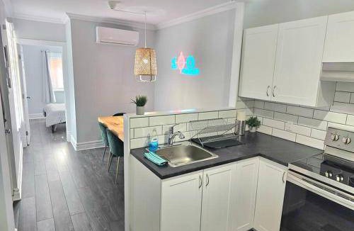 Ville-Marie Apartment | 93 m² Apartment ∙ 3 bedrooms ∙ 6 guests