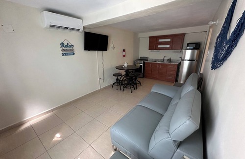 Lajas Apartment | Almendro Guest House @ La Parguera - Cayo EL Palo 3 mins from the boat ramp