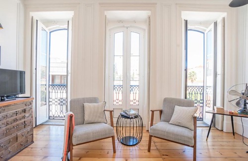 Santos Apartment | An Eclectic Lisbon Apartment