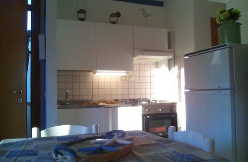 Marcelli House | Apartment in Villetta Passione Marinara near the sea, Terrace, parking space