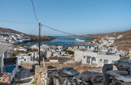Merichas Apartment | Apartment 'Villa Christina Kythnos' with Sea View, Wi-Fi and Air Conditioning
