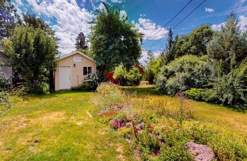 Ashton House | Ashton Awe