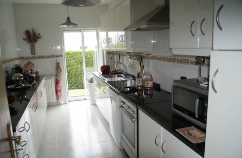 Lanhelas House | Baze Villa, Central Heating, Terrace, Garden