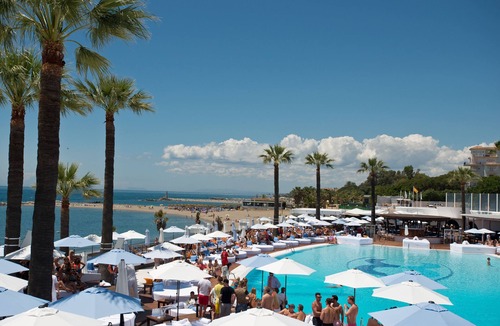 Puerto Banus Apartment | Beachside Puerto Banus Stunning Apartment 212