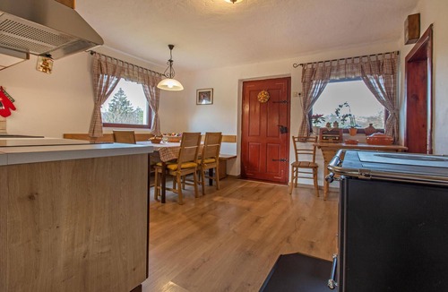 Crnomelj House | Beautiful home in Mokronog with sauna