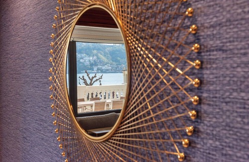 San Sebastian Centro Apartment | Belle Epoque on the Seafront. SPECIAL MEASURES
