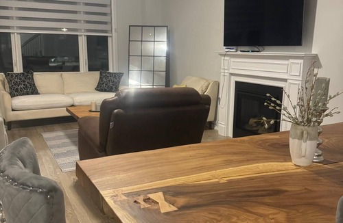 Woodstock House | Brand New Fully Furnished 4 Beds/4 Baths Detached Property In Woodstock!