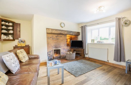 Gwynedd- Snowdonia Cottage | Cabin ∙ 3 bedrooms ∙ 7 guests