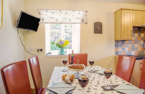 Gwynedd- Snowdonia Cottage | Cabin ∙ 3 bedrooms ∙ 7 guests