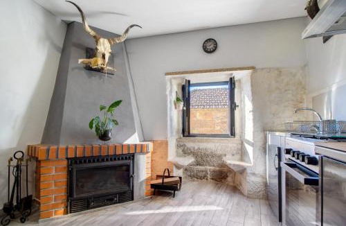Cabril House | Casaesquerda Cinza