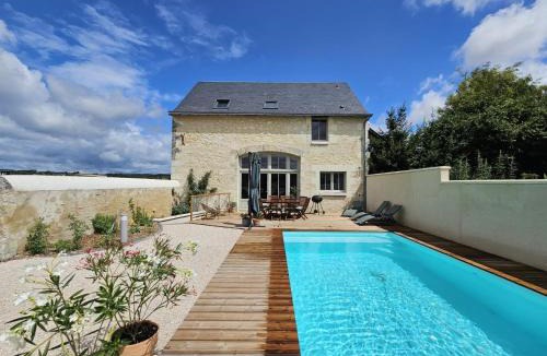 Avon-les-Roches House | Charmant Gîte 6 Pers avec Piscine Privée et Jardin, Avon-les-Roches - FR-1-381-629