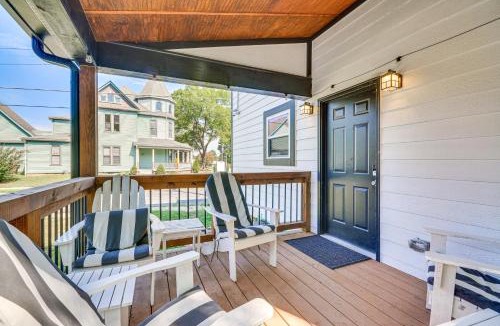 Greensboro House | College Hub 1 Mi to Dtwn Greensboro Group Escape