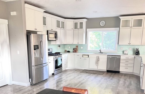 Moscow House | Country Living and Views; Full RV hookup available