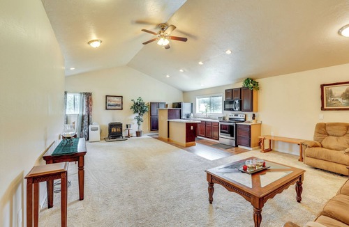 Stites Apartment | Cozy Clearwater Apartment - Hike, Fish & Explore!