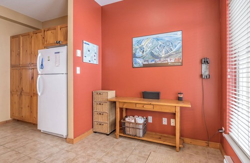 Silver Star Mountain House | Deluxe 3 Bedroom/3 Bath Townhome, Garage, Laundry, Close to Village and Trails