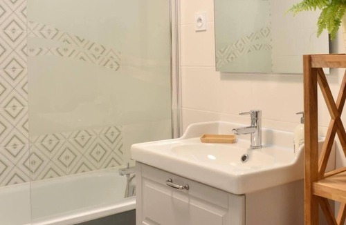 Dinan Apartment | Dinan, beautiful studio close to town center!