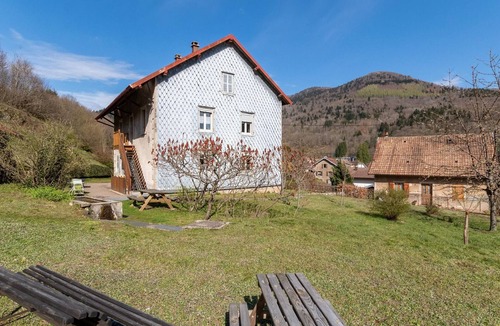 Plancher-les-Mines Cottage | Eco-friendly lodging near Ballon de Servance