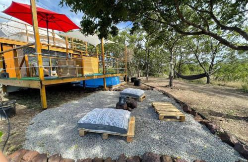 Llanos Costa House | Eco-Friendly Glamping with Private Pool