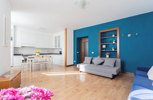 Azzano Apartment | Family Lake Apartment